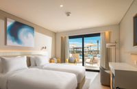 Duplex Three Bedrooms Suite Sea View with Direct Pool Access