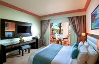 Deluxe Room With Pool View