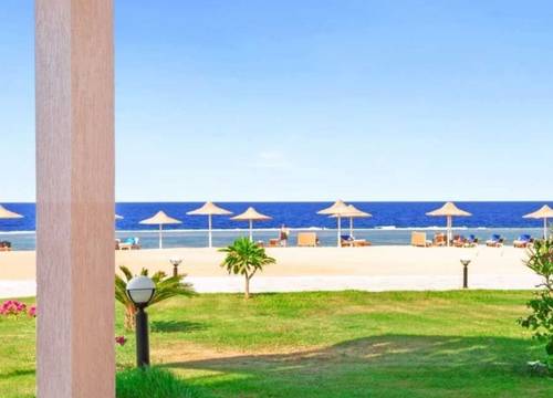 egypt/kizildeniz/pickalbatrosseaworldresortmarsaalamcecc7059.jpg