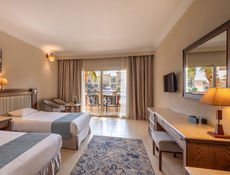 Premium Pool View Room