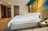 Suite King Room City View