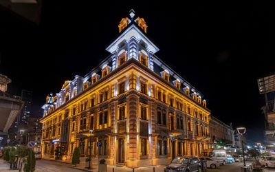 Hotel London 1889 · 5