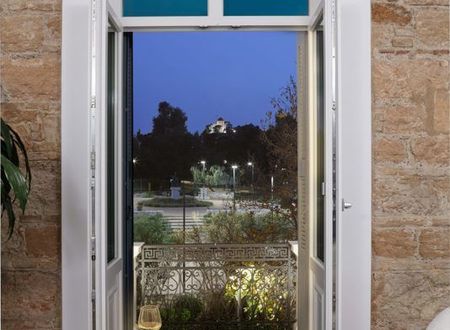 greece/atina/thessia/la-divina_8e5b9142.jpg