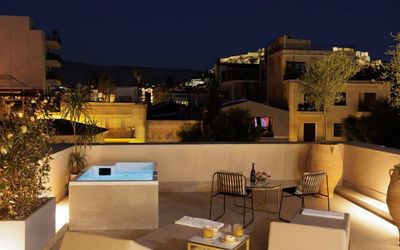Fileas Art Hotel · 4