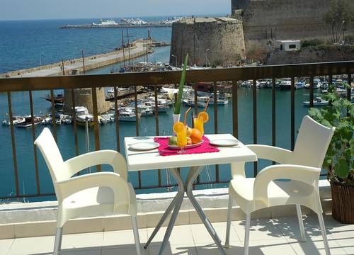guney-kibris-rum-cumhuriyeti/girne/girne/british-hotel-girne-harbour_a3d58970.jpg
