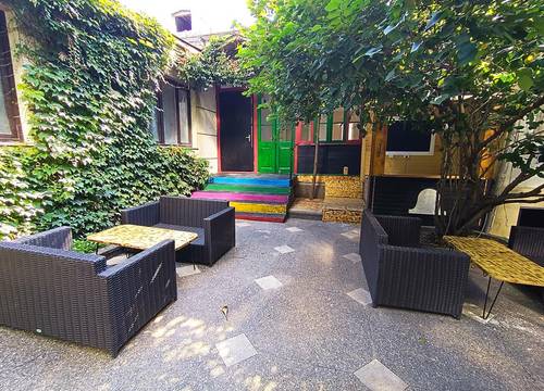 gurcistan/batum/batum/karvi-hostel_995e5d22.jpg