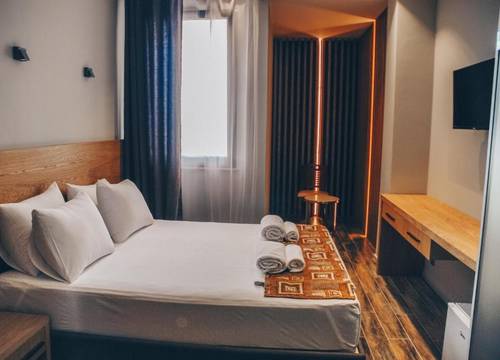 gurcistan/batum/batum/senator-hotel-batumi_826acbeb.jpg