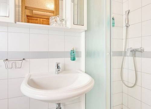 hirvatistan/karlovac/bosiljevo/kadoor-hotel_b2759ed3.jpg