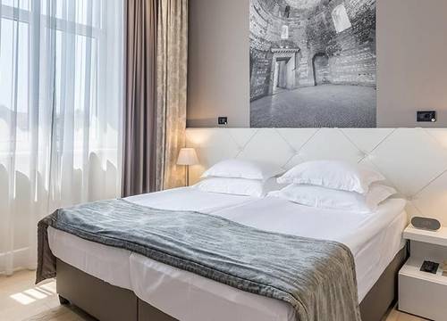 hirvatistan/split/zminjevaca/cornaro-hotel_68bdcc10.jpg
