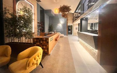 Invictus Hotel · 4