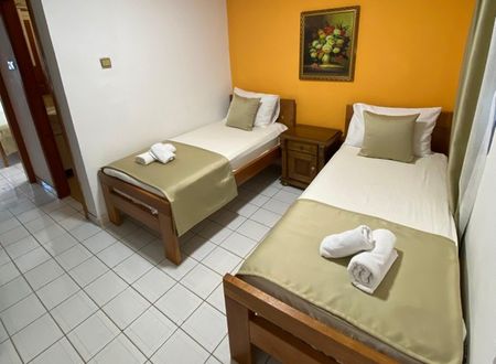 karadag/becici/hotelkuc78cc1705.jpg