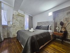 Superior Apartment with Living