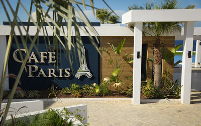 Caesar Cliff Resort · 4
