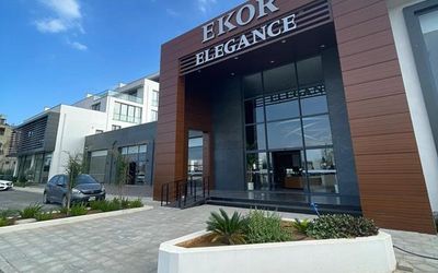 Ekor Elegance Hotel · 3
