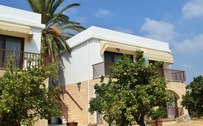 Golden Palms Guest House & Cafe · 2