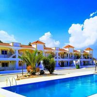 Salamina Houses