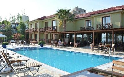 Bella View Art Boutique Hotel · 2
