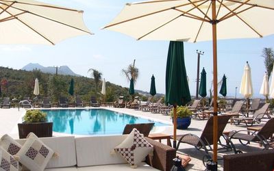 Bella View Art Boutique Hotel · 3