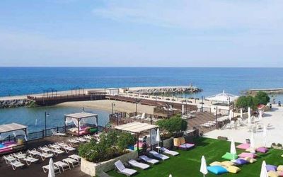 Sunport Hotel · 4