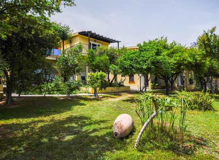 kibris/lefkosa/girne/bellapais-gardens-unique-hotel_9ef63f86.jpg
