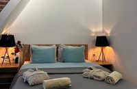 Triple Family Room