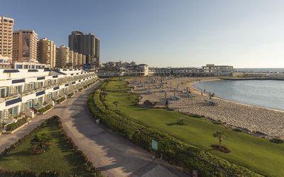Sunrise Alex Avenue Hotel · 5