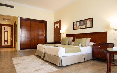 Swiss Inn Plaza Hotel · 3