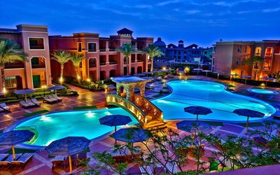 Charmillion Club Aqua Park · 4