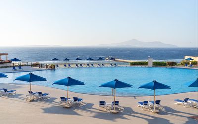 Cleopatra Luxury Resort Sharm El Sheikh · 5