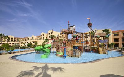 Coral Sea Aqua Club · 2