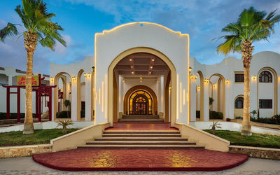 Dreams Vacation Resort · 3