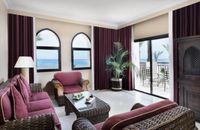 Junior Suite Queen Bed Pool or Sea View