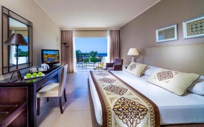 Jaz Fanara Resort · 4