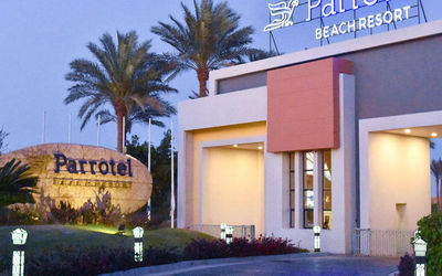 Parrotel Beach Resort · 3