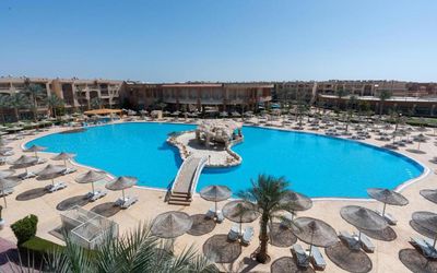 Parrotel Lagoon Waterpark · 5