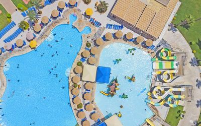 Pickalbatros Royal Moderna Resort Sharm El Sheikh · 4