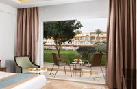 Deluxe Room with Garden View