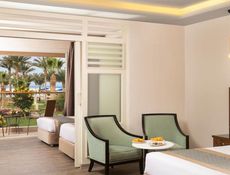 Family Room with Sea View