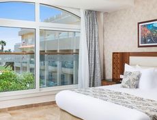 Deluxe Room with Sea view