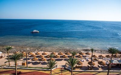 Sunrise Remal Beach · 4