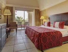 Family/Double Room - Connect