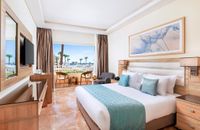 Deluxe Room with Sea View