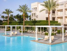 Superior Queen or Twin Bed Pool View