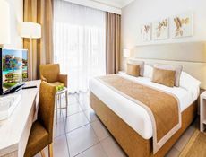 Family Queen or Twin Bed Garden View