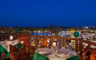 Pharaoh Azur Resort · 2