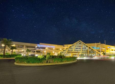 misir/kizildeniz/hurgada/pharaoh-azur-resort_95fd7454.jpg