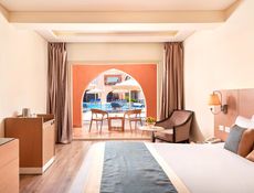 Deluxe Room with Pool View