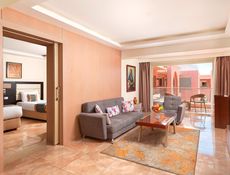 Deluxe Large Family Room Garden View