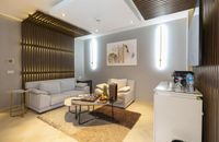Pool Suite - Posh Club