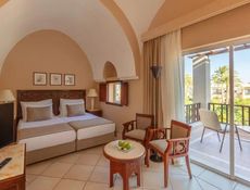 Superior Queen or Twin Bed Garden View